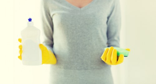 Stain removal and odour treatment for rugs in Church End